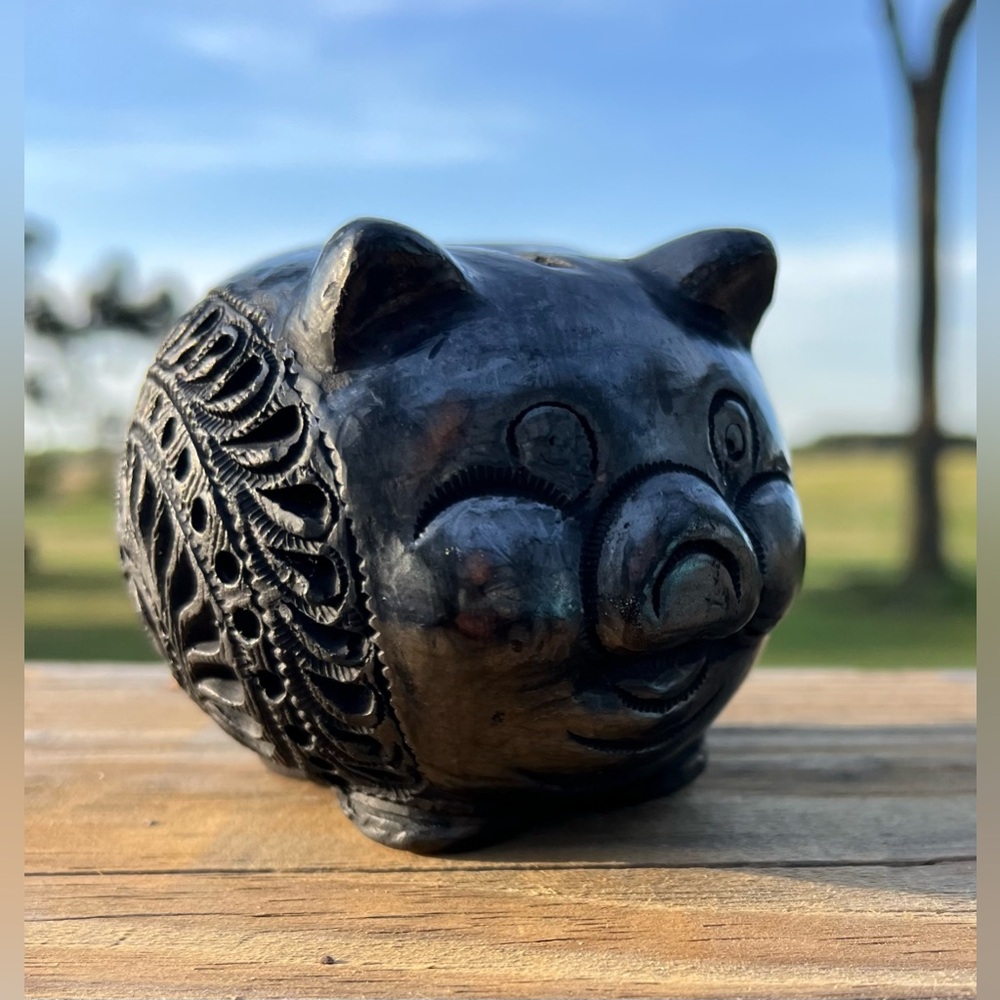 Handcrafted Oaxacan Barro Negro Black Clay Pig Figurine – Mexican Folk Art